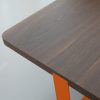 Tavolino da salotto di design in rovere con gambe in metallo5